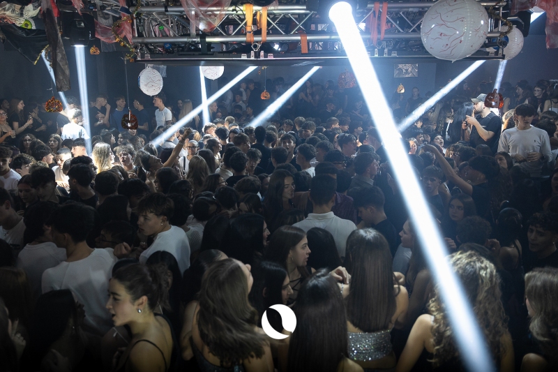 01.11-Pala-Club-57-di-85