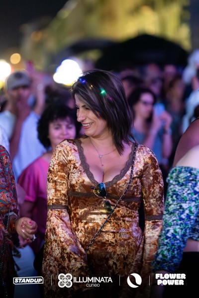 02.07-FLOWER-POWER-Pala-Club-x-Illuminata-Cuneo-11-di-62