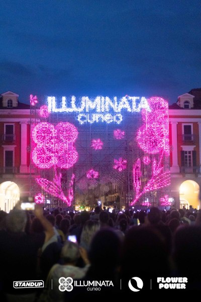 02.07-FLOWER-POWER-Pala-Club-x-Illuminata-Cuneo-1_-di-62