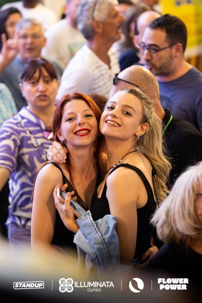02.07-FLOWER-POWER-Pala-Club-x-Illuminata-Cuneo-25_-di-62
