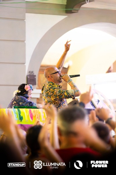 02.07-FLOWER-POWER-Pala-Club-x-Illuminata-Cuneo-28_-di-62