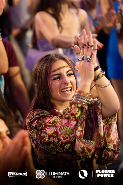02.07-FLOWER-POWER-Pala-Club-x-Illuminata-Cuneo-35_-di-62