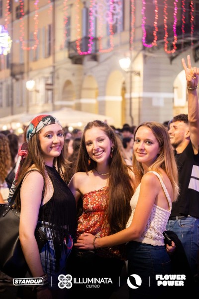 02.07-FLOWER-POWER-Pala-Club-x-Illuminata-Cuneo-49-di-62