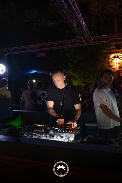 04.07-TOUCH-SUMMER-30-di-87