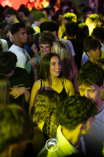 04.07-TOUCH-SUMMER-49-di-87
