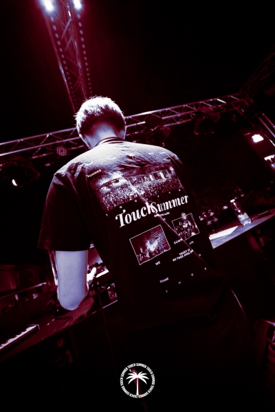 04.07-TOUCH-SUMMER-84-di-87