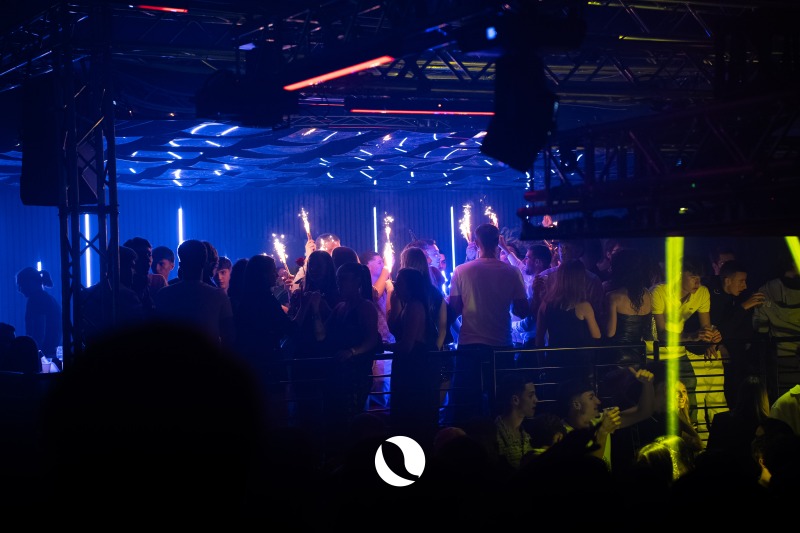 04.10-PALA-CLUB-57-di-76