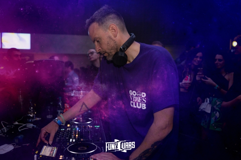 Funk-Wars-95-di-131