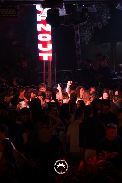 06.06-Touch-Summer-71-di-82