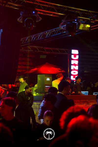 06.06-Touch-Summer-81-di-82