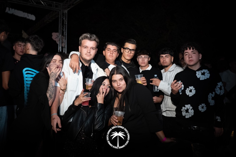 06.09-TOUCH-SUMMER-64-di-82