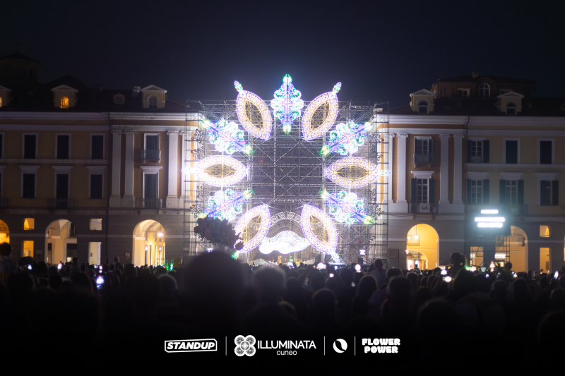 06.07-FLOWER-POWER-X-ILLUMINATA-CUNEO-33