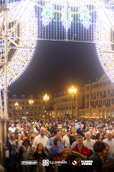 06.07-FLOWER-POWER-X-ILLUMINATA-CUNEO-41