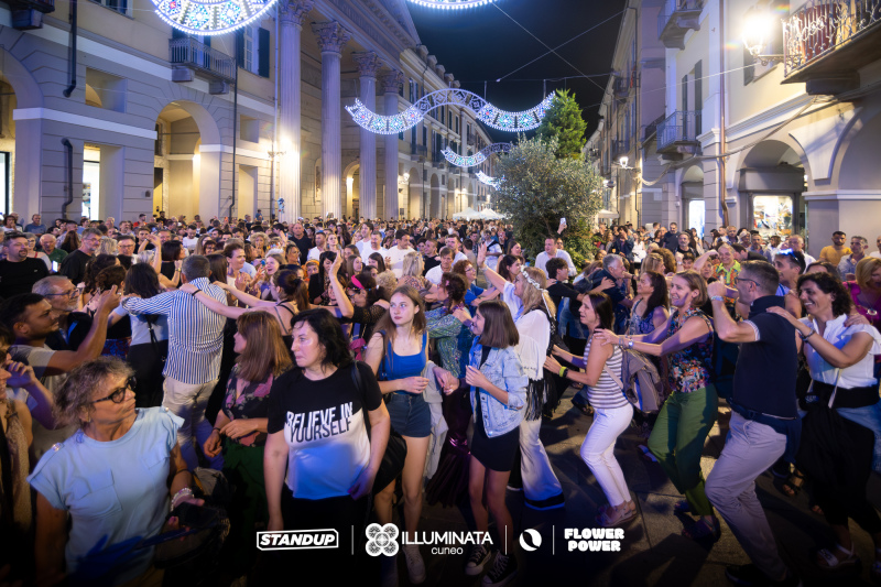 06.07-FLOWER-POWER-X-ILLUMINATA-CUNEO-77