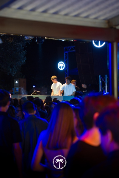 10.06-Touch-Summer-10-di-88