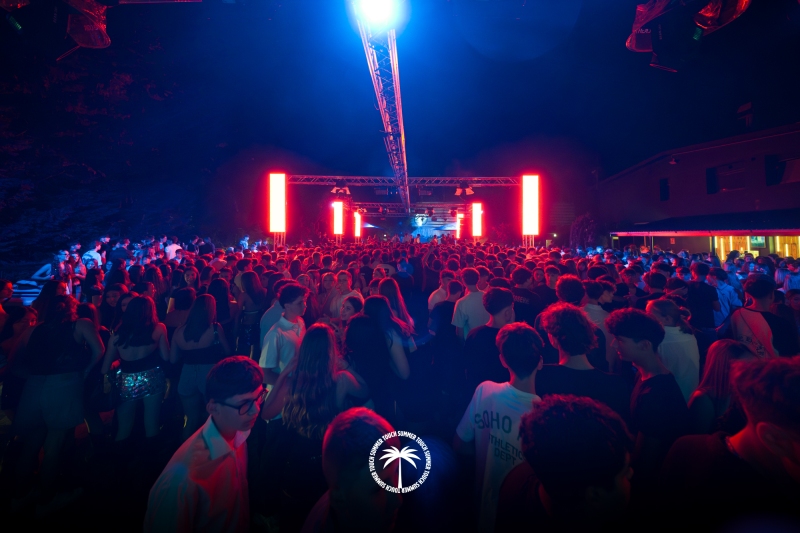10.06-Touch-Summer-18-di-88
