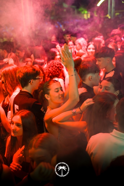 10.06-Touch-Summer-25-di-88