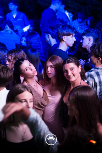10.06-Touch-Summer-59-di-88
