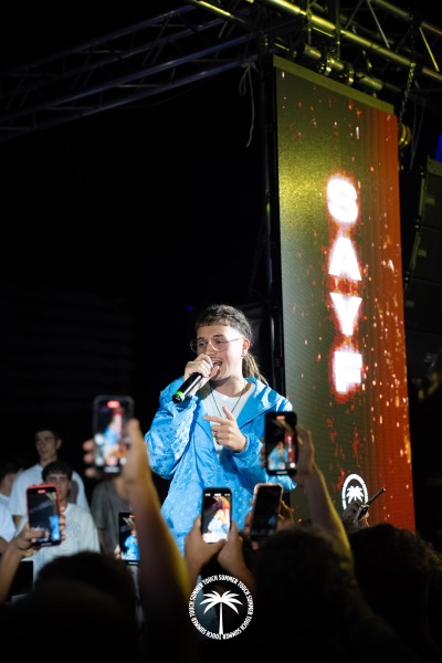 12.09-TOUCH-SUMMER-12-di-86