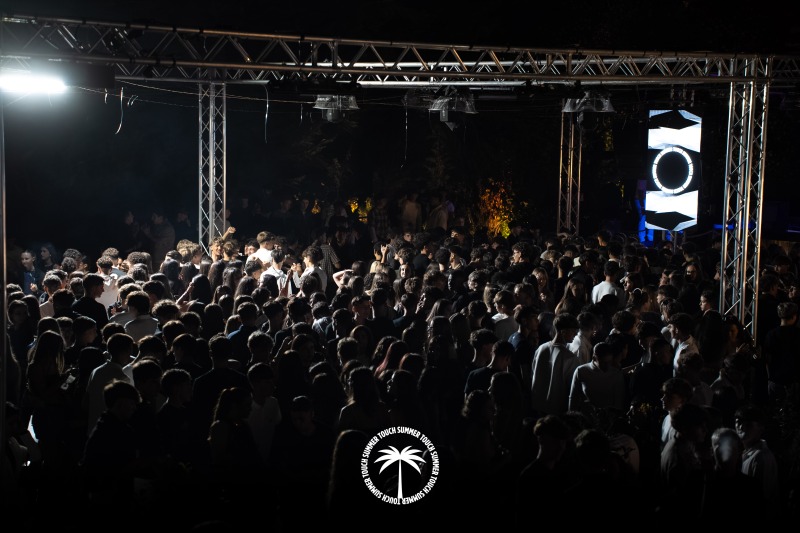 12.09-TOUCH-SUMMER-28-di-86