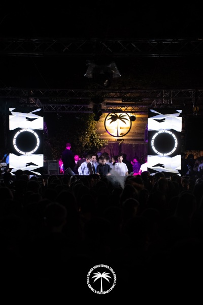 12.09-TOUCH-SUMMER-49-di-86