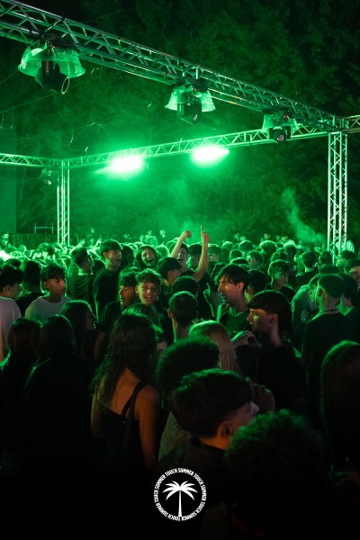 12.09-TOUCH-SUMMER-62-di-86