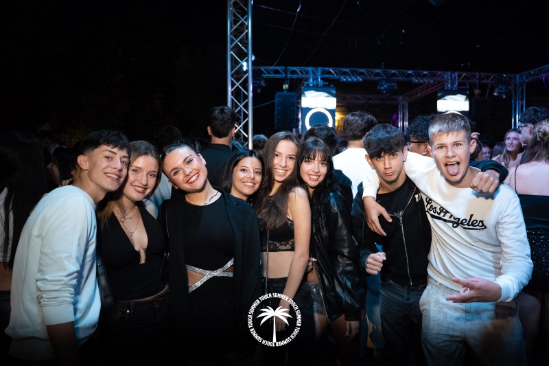 12.09-TOUCH-SUMMER-70-di-86