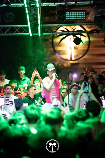 12.09-TOUCH-SUMMER-39-di-74