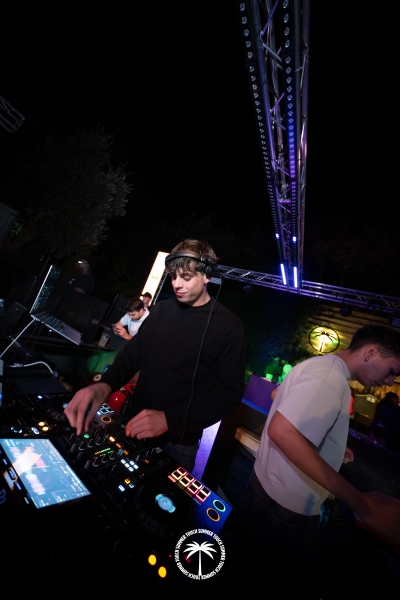 12.09-TOUCH-SUMMER-7-di-74