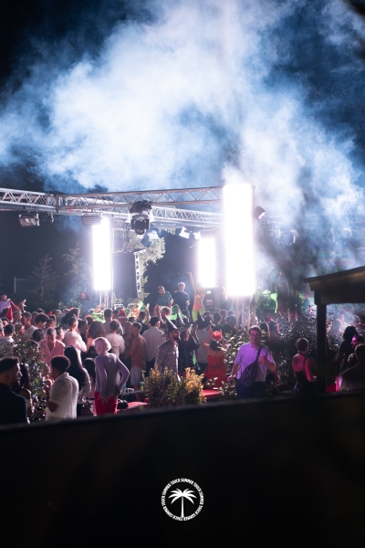 13.06-Touch-Summer-84-di-84