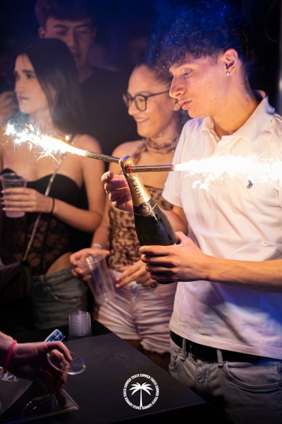 18.07-TOUCH-SUMMER-23-di-60