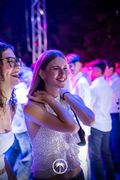 18.07-TOUCH-SUMMER-28-di-60