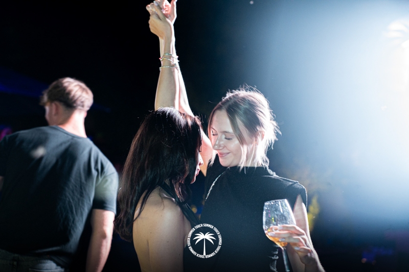 18.07-TOUCH-SUMMER-50-di-60