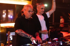 21.05 - The Cube Guys