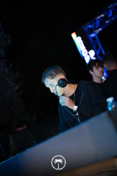 22.08-TOUCH-SUMMER-11-di-90