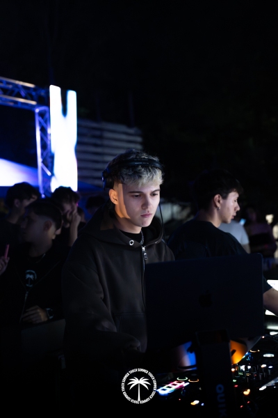22.08-TOUCH-SUMMER-24-di-90