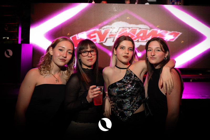 23.11-HEY-MAMA-7-di-105