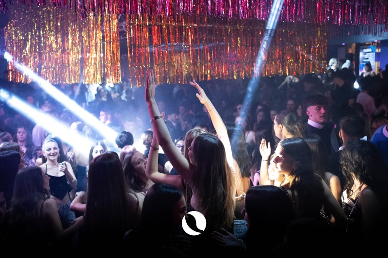 25.10-Pala-Club-18-di-98