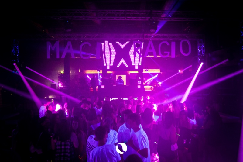 FLUO-PARTY-Pala-Club-25-di-95