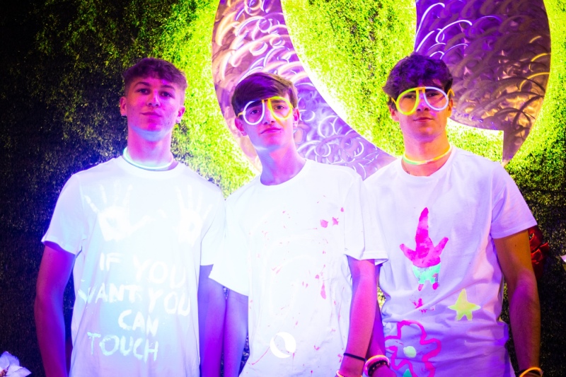 FLUO-PARTY-Pala-Club-3-di-95