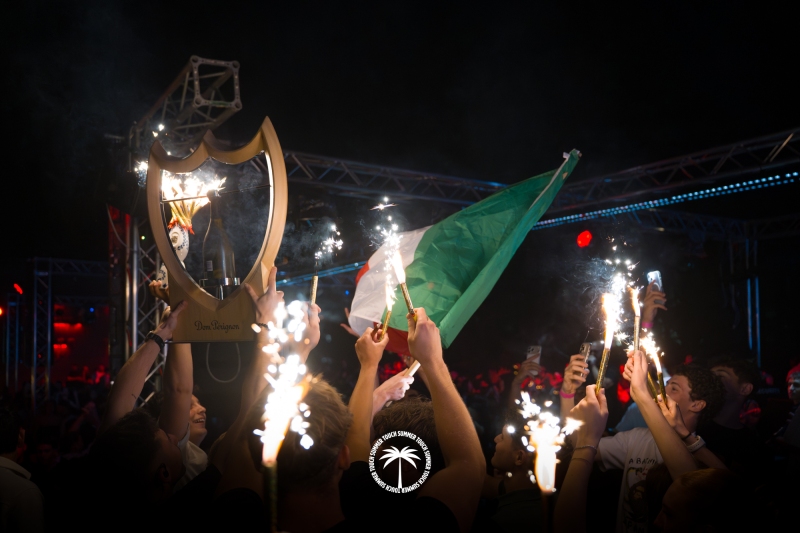 30.05-Touch-Summer-59-di-92