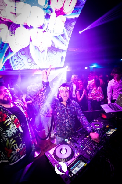 FLOWER-POWER-Pala-Club-62-di-111